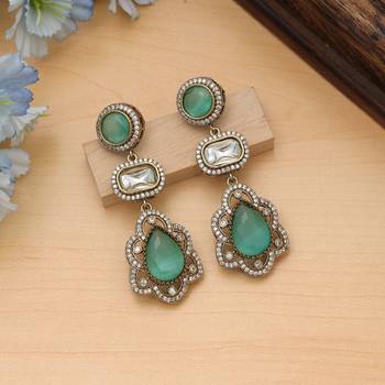 pista green color american diamond drop earrings 1