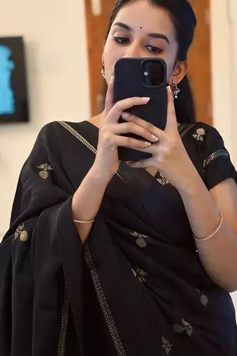 black khadi art silk saree with jacquard leaf design