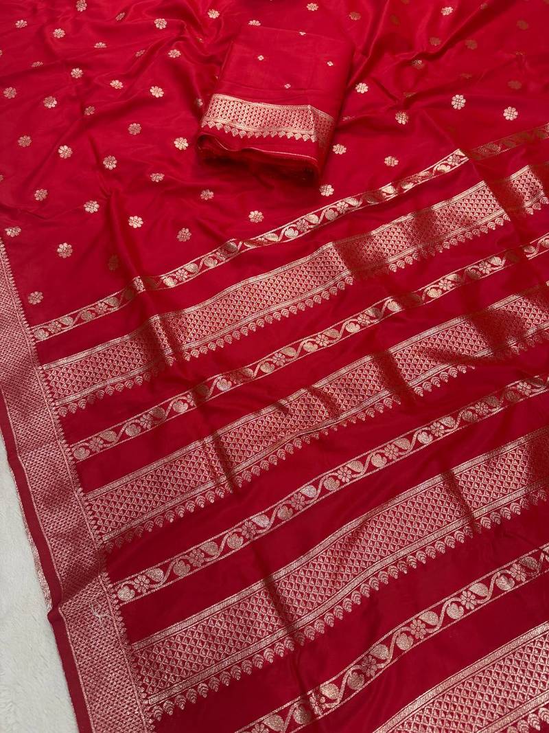 Red Color Zari Woven Work Silk Saree