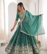 Designer lehenga choli for wedding