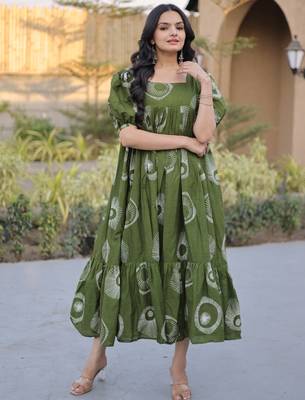 Exclusive Green Printed Cotton Casual Wear Dress 3