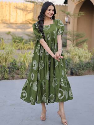 Exclusive Green Printed Cotton Casual Wear Dress 4