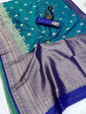 blue zari woven silk blend saree 4