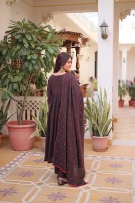 Brown cotton with embroidered work  stitched kurti pant & dupatta set 2