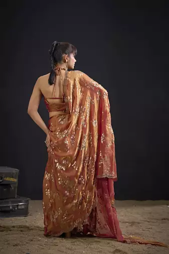 Fenta color fendi silk blend two tone with foil & hand work zircon work saree