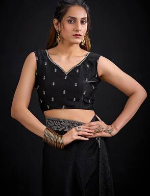Black fendi satin silk blend two tone handwork zircon border saree 4