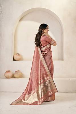 Soft linen cotton silk blend saree with gold zari weaving 3