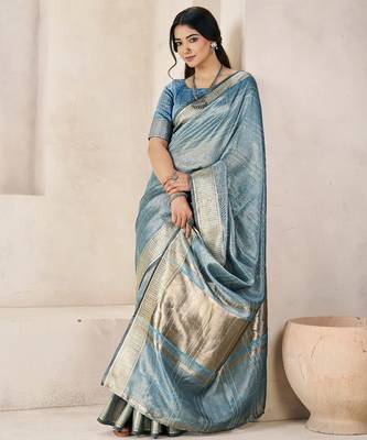 Soft linen cotton silk blend saree with gold zari weaving 2