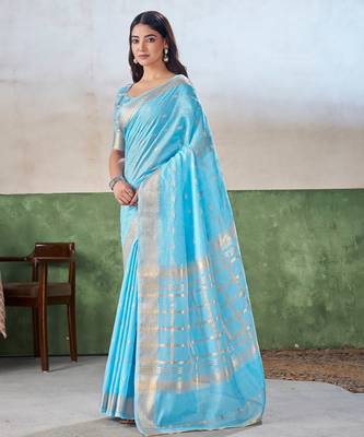 Soft linen cotton silk blend saree with gold zari weaving 1