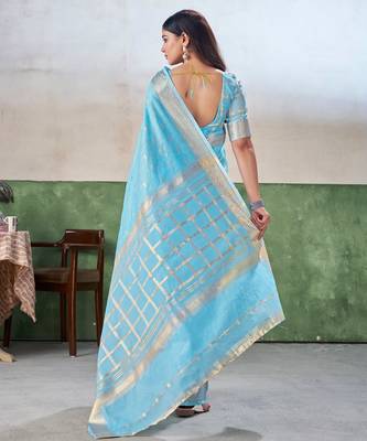 Soft linen cotton silk blend saree with gold zari weaving 3
