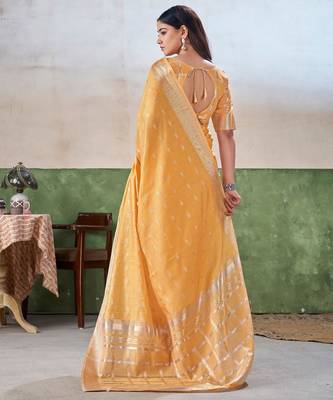 Soft linen cotton silk blend saree with gold zari weaving 4