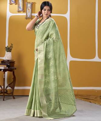 Soft linen cotton silk blend saree with gold zari weaving 1