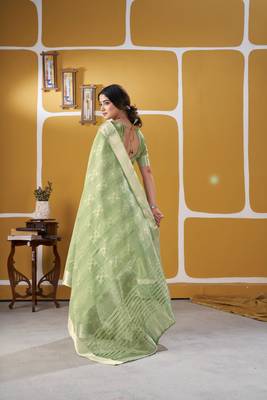 Soft linen cotton silk blend saree with gold zari weaving 5