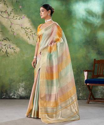 Soft linen cotton silk blend saree with gold zari weaving 5