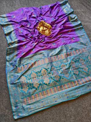 purple silk saree with traditional motif weaving design 5