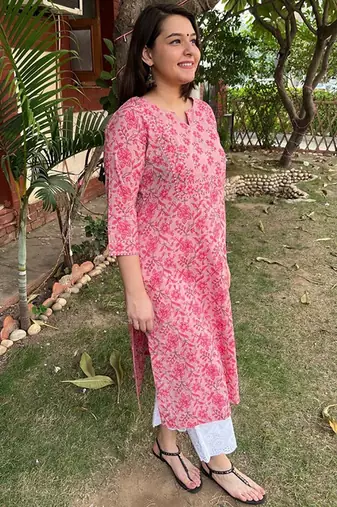 Floral printed notch neck straight cotton kurta