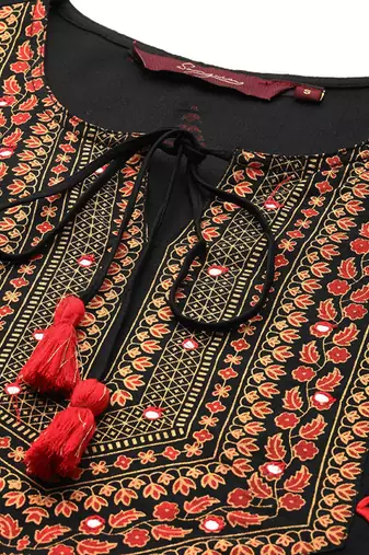 Floral yoke printed mirror work kurta