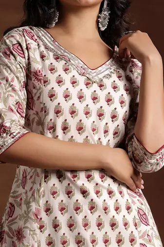Floral printed kurta with palazzo