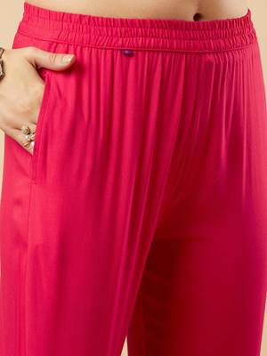 Ethnic motifs yoke design gotta patti kurta with trousers & dupatta 3