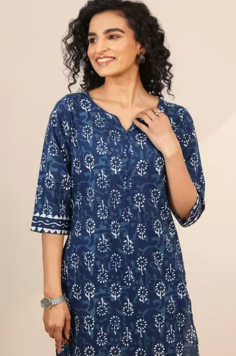 Floral printed regular kurta with trousers & dupatta