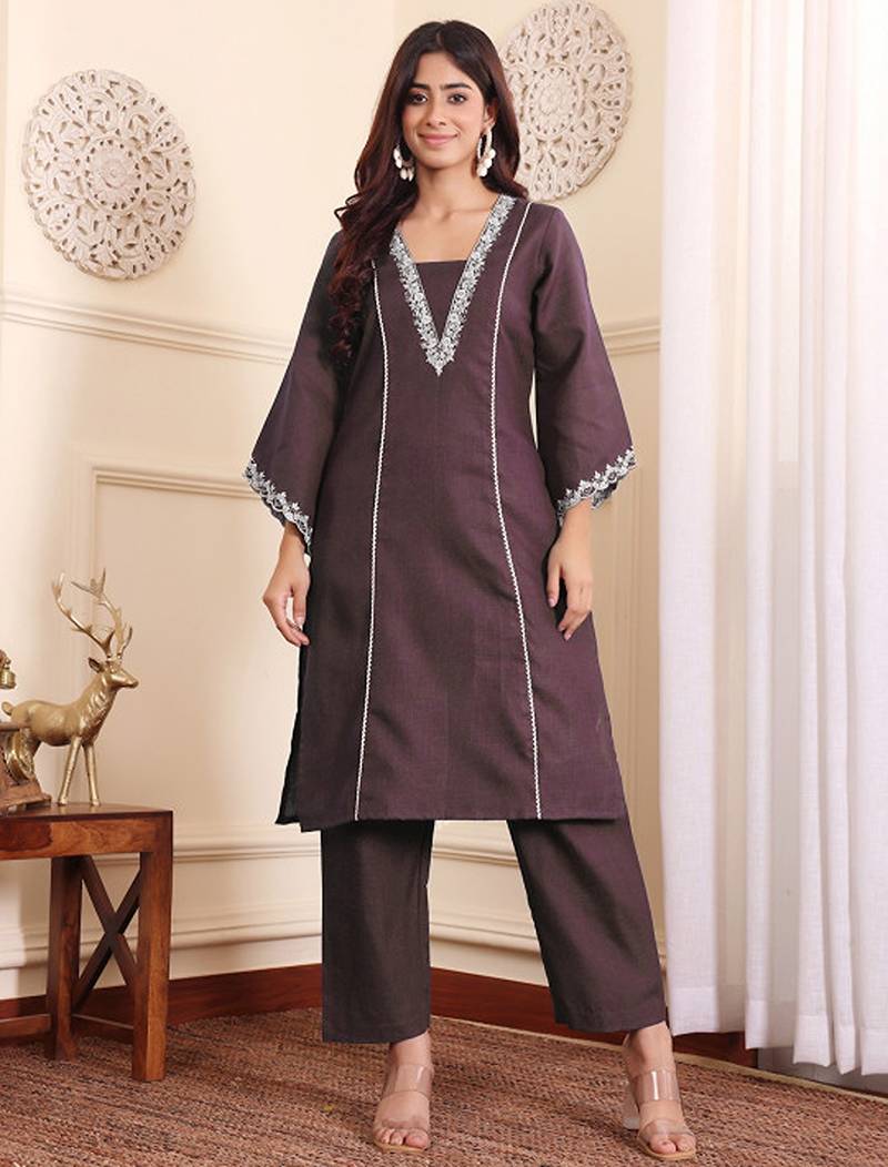 V-neck embroidered thread work straight kurta with trousers