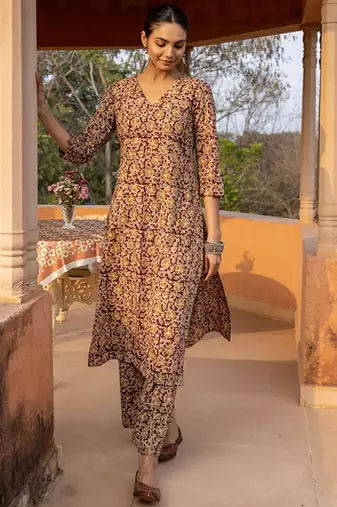 Floral printed cotton kurta with trousers