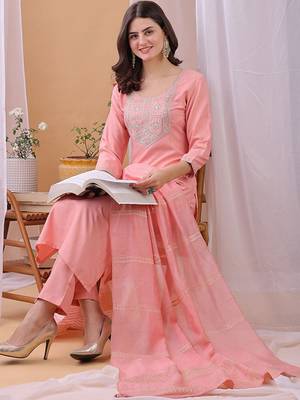 Yoke design sequinned straight kurta with trousers and dupatta 1