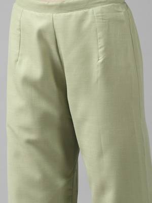 Green yoke design regular republic day kurta with palazzos & dupatta 3