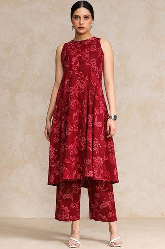 Ethnic motifs printed regular pure cotton kurta with trousers