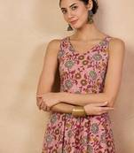Pink floral printed v-neck regular cotton a-line kurta with trousers