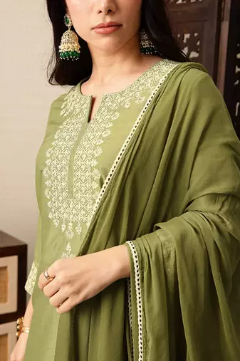 Floral yoke design thread work jashn kurta with palazzos & dupatta