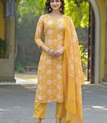 Floral printed regular kurta with trousers & with dupatta