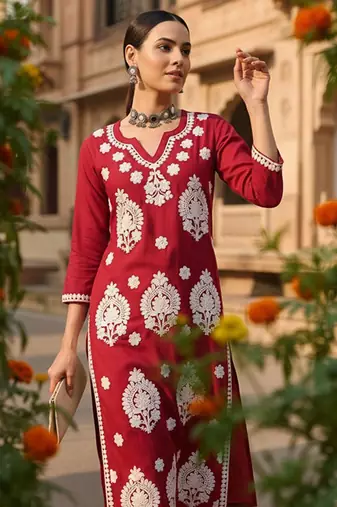 Round neck thread work straight kurta