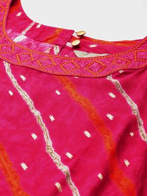 Leheriya printed halter neck thread work kurta 3