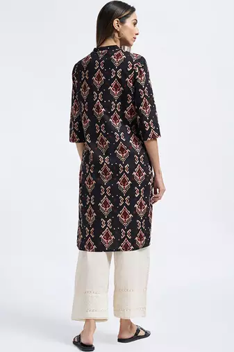 Floral printed cold-shoulder sleeves kurta