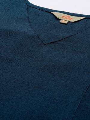 Panelled kurta with trousers 2