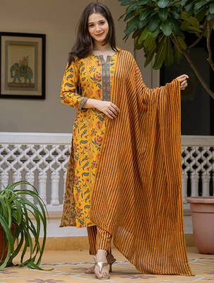 Floral printed regular cotton blend kurta with trousers with dupatta 2