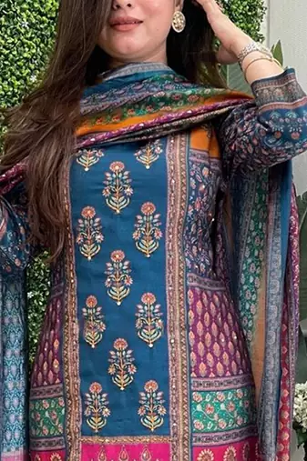 Floral printed round neck straight kurta with trousers & dupatta