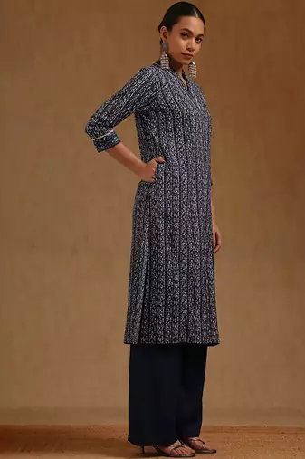 Ethnic motifs printed kurta