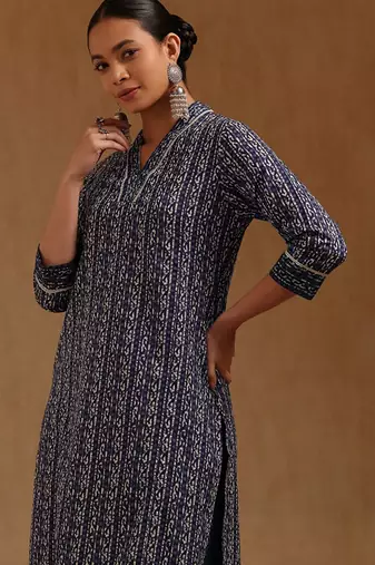 Ethnic motifs printed kurta