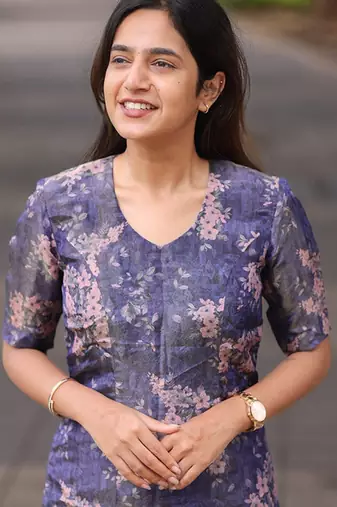 Floral printed regular kurta with trousers