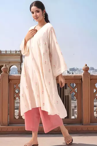 Floral printed v-neck three-quarter sleeves a-line kurta with palazzos
