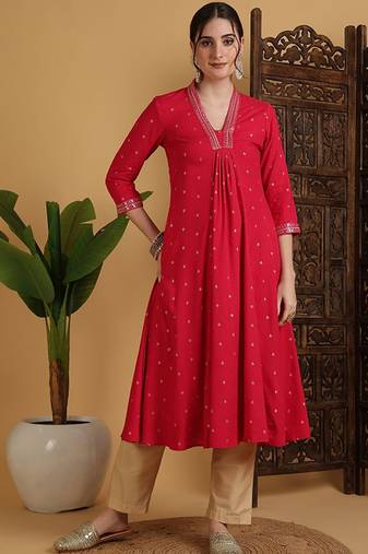 Embroidered anarkali kurta