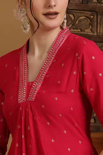Embroidered anarkali kurta