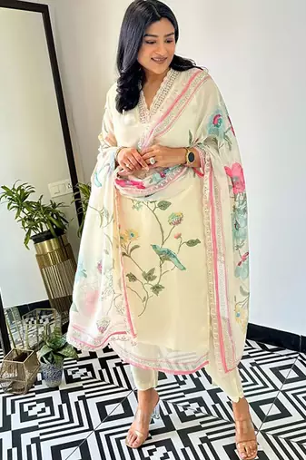 Floral printed thread work kurta with trouser & dupatta