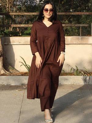Tiered kurta with trousers 1