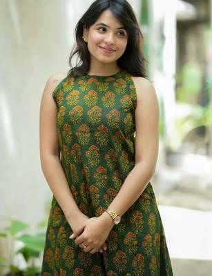 Floral printed regular pure cotton kurta with palazzos 2