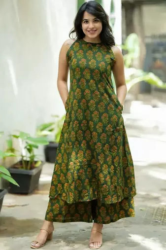 Floral printed regular pure cotton kurta with palazzos