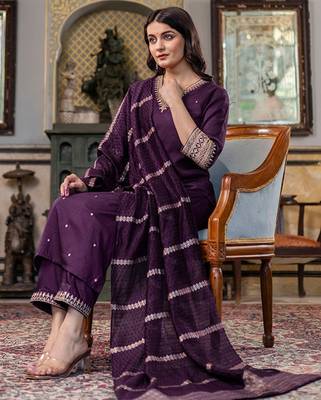 Ethnic motifs embroidered regular kurta with trousers & with dupatta 1