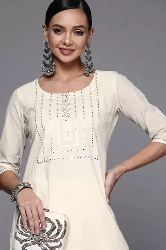Off white yoke design mirror work kurta